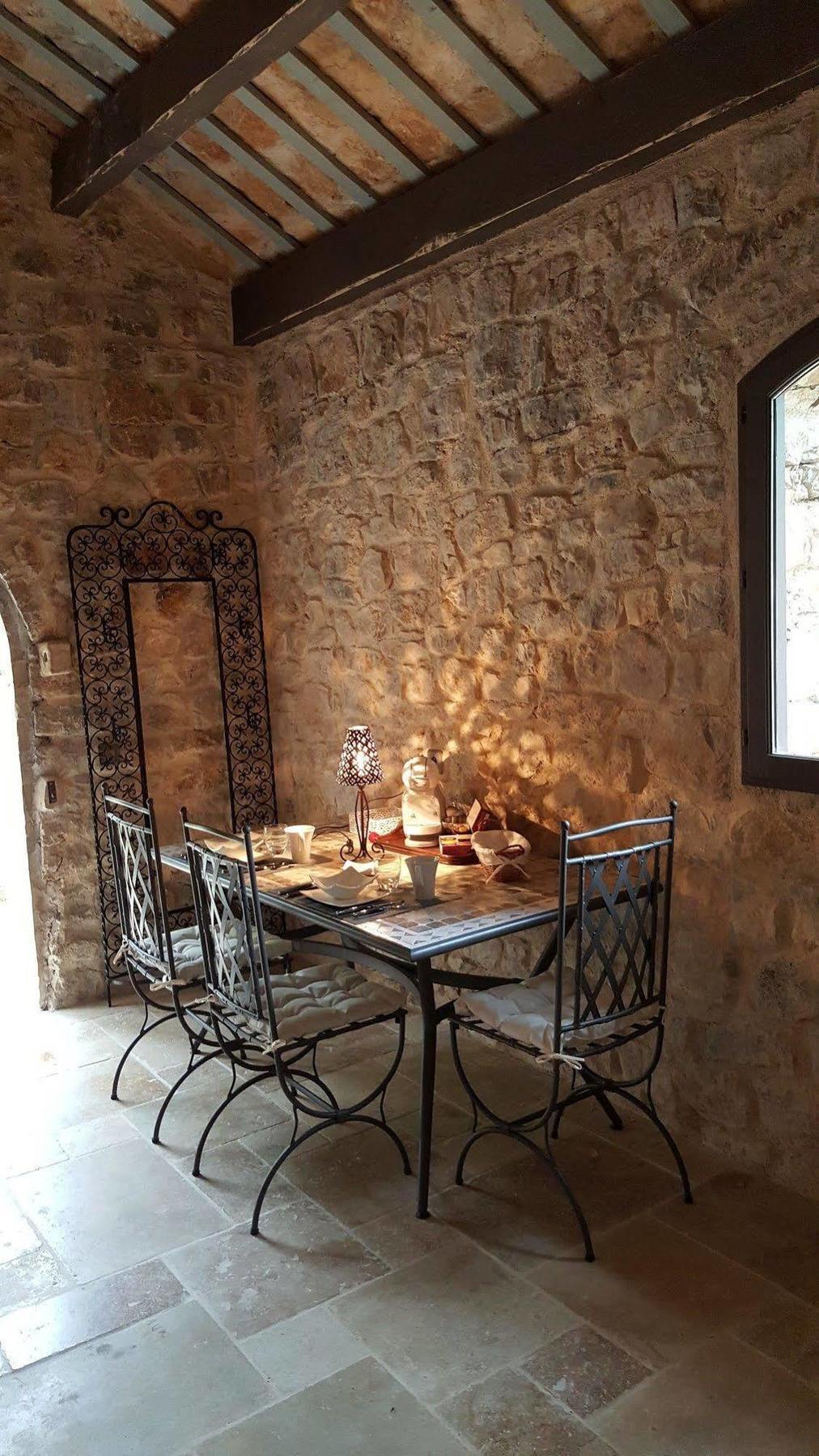 פייאנס Le Donjon Des Combes Et Son Spa מראה חיצוני תמונה