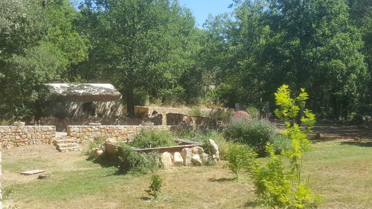 פייאנס Le Donjon Des Combes Et Son Spa מראה חיצוני תמונה